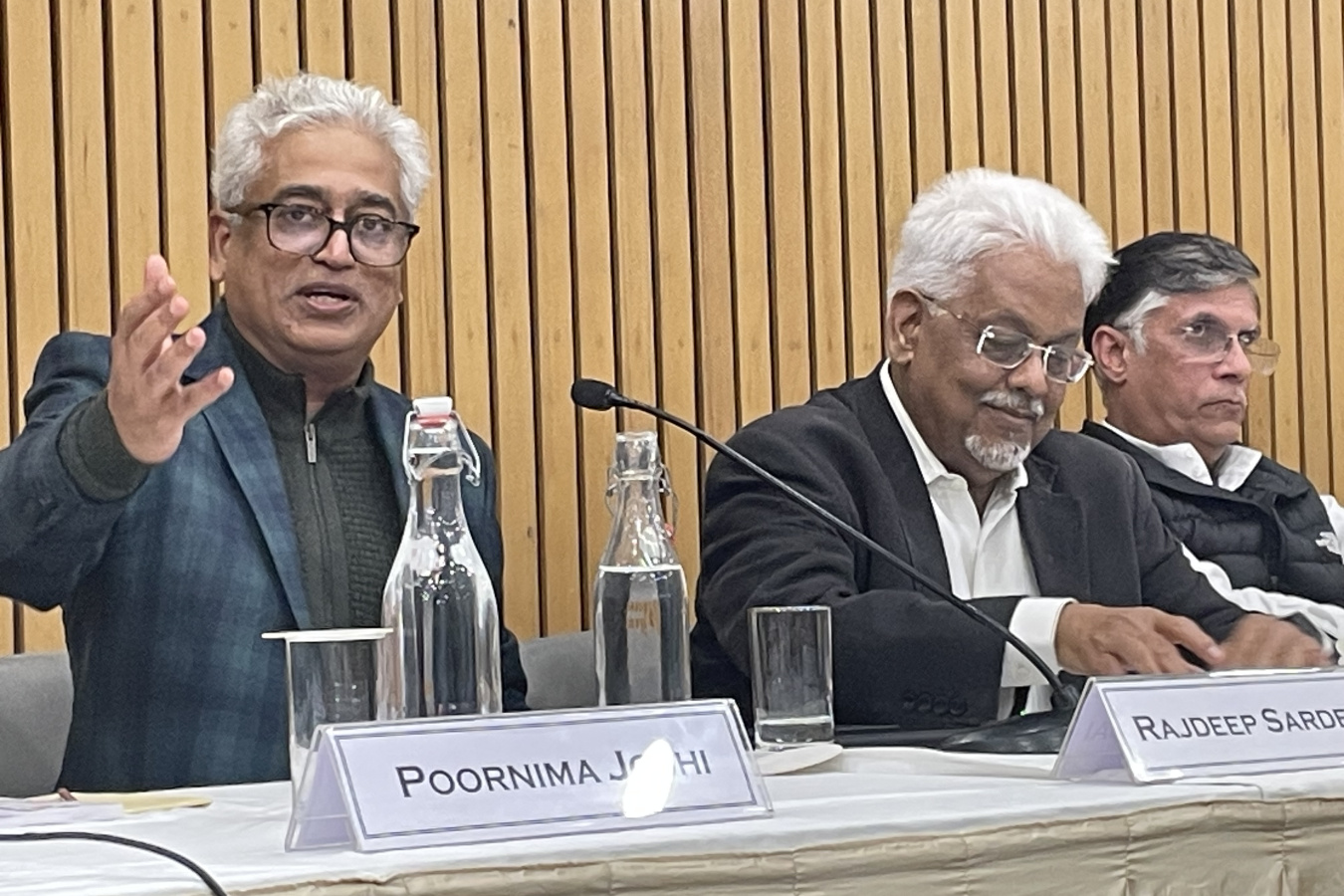 Politician and psephologist Yogendra Yadav speaks at The Media Foundation IIC Media Dialogue on How India Voted